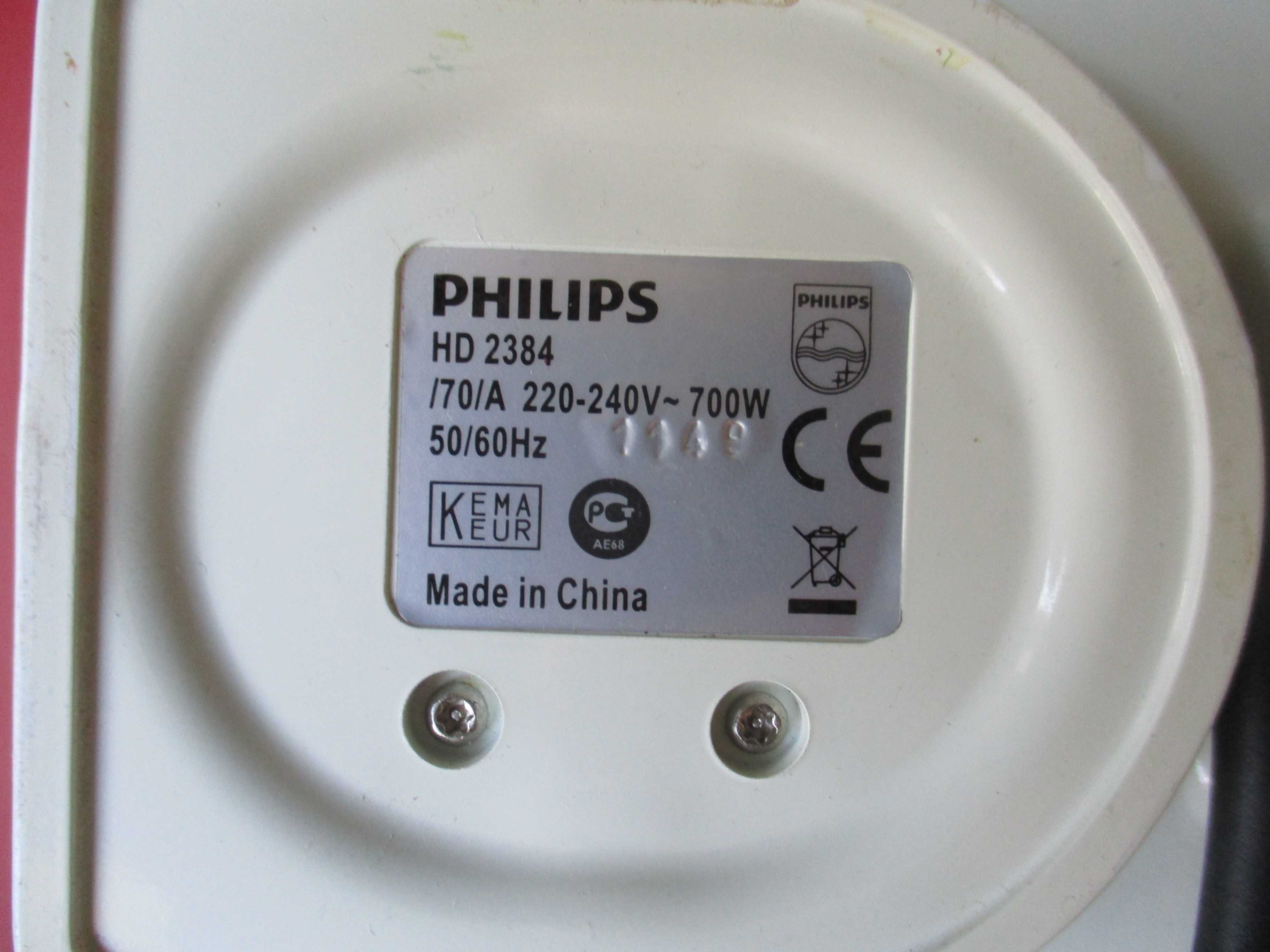 Тостер Philips за триъгълни сандвичи и гофрети