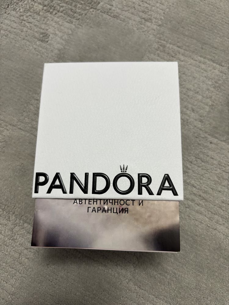 Гривна Pandora