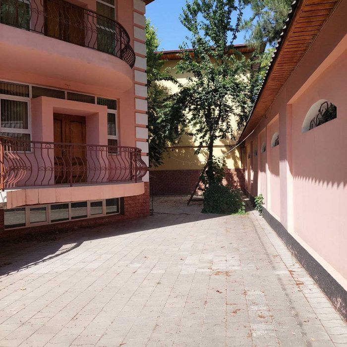 Дом под офис м.Буюк Ипак Йули ч/х Салом 2-этажа 7-комн 600 м² ремонт