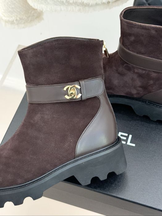 Ghete Chanel , calitate premium , noi , pe comanda , 38