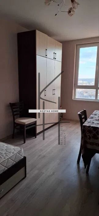 Продава се Двустаен апартамент в Варна, Зимно кино Тракия - 87 кв.м за 2414 €/кв.м - Снимка #3