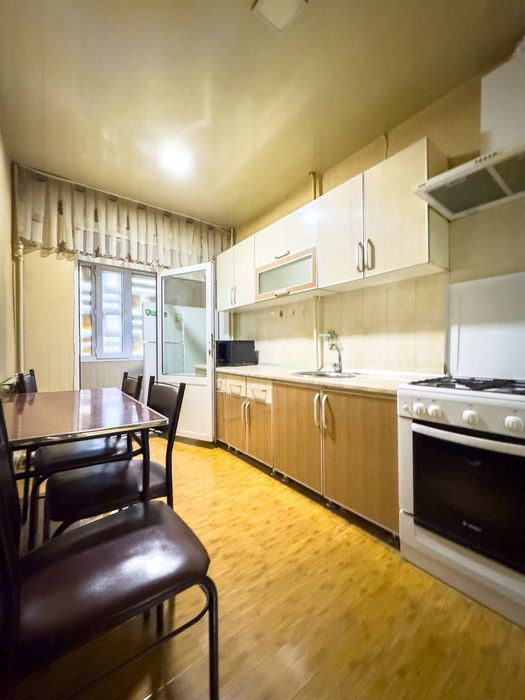 3/2/9 Максим Горький 72м2 ориентир бан Капитал