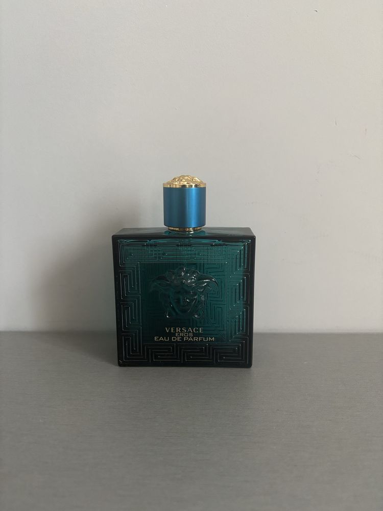 Versace Eros Eau de Parfum (чисто нов)