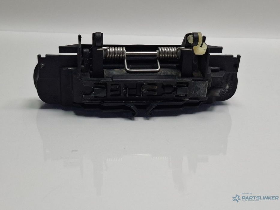 Maner exterior usa LY9B AUDI A4 III Avant 8ED, B7 2004 - 2008 TDI BKE, BRB 4B0839885