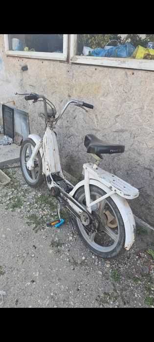 Vând Piaggio ciao