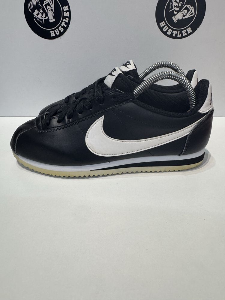 Маратонки NIKE CORTEZ .Номер 38.5