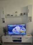Vand comoda living cu rafturi suspendate