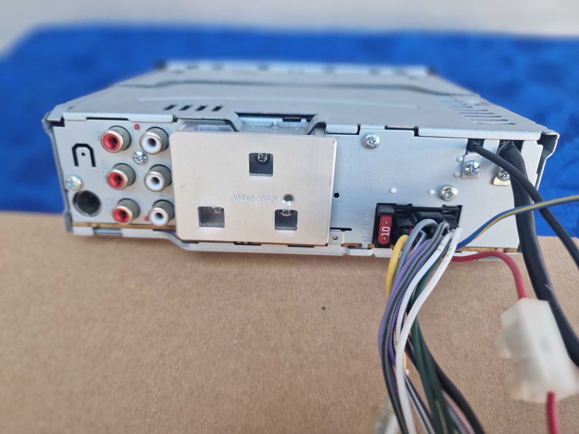 JVC KD-R821BT | CD Player auto MP3