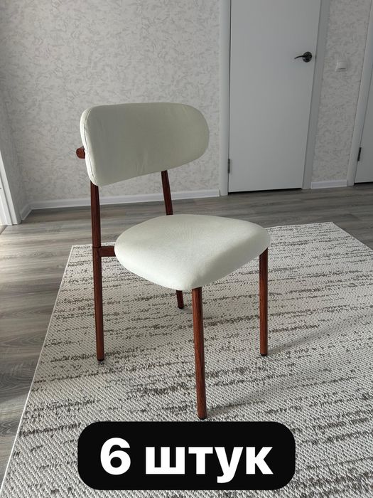 Продам новый комплект стульев (6 штук)