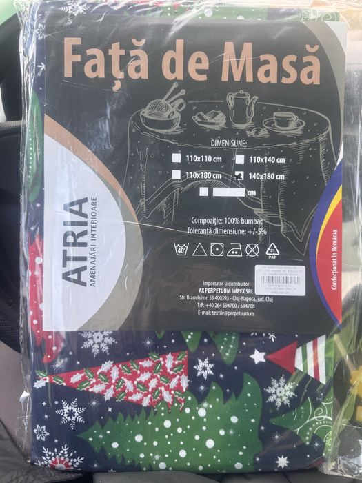 Fata de masa Craciun