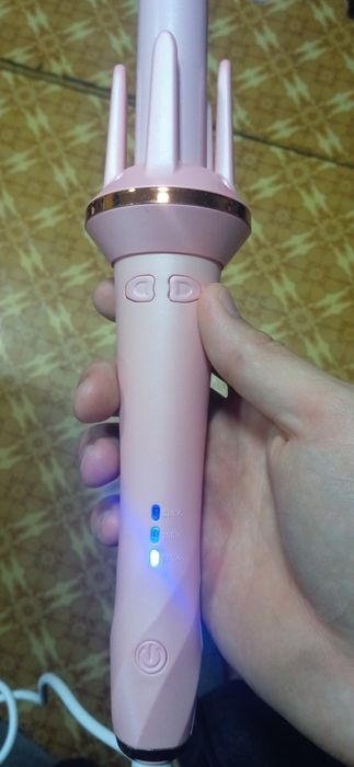 Плойка. Крутящаяся. Трендовая