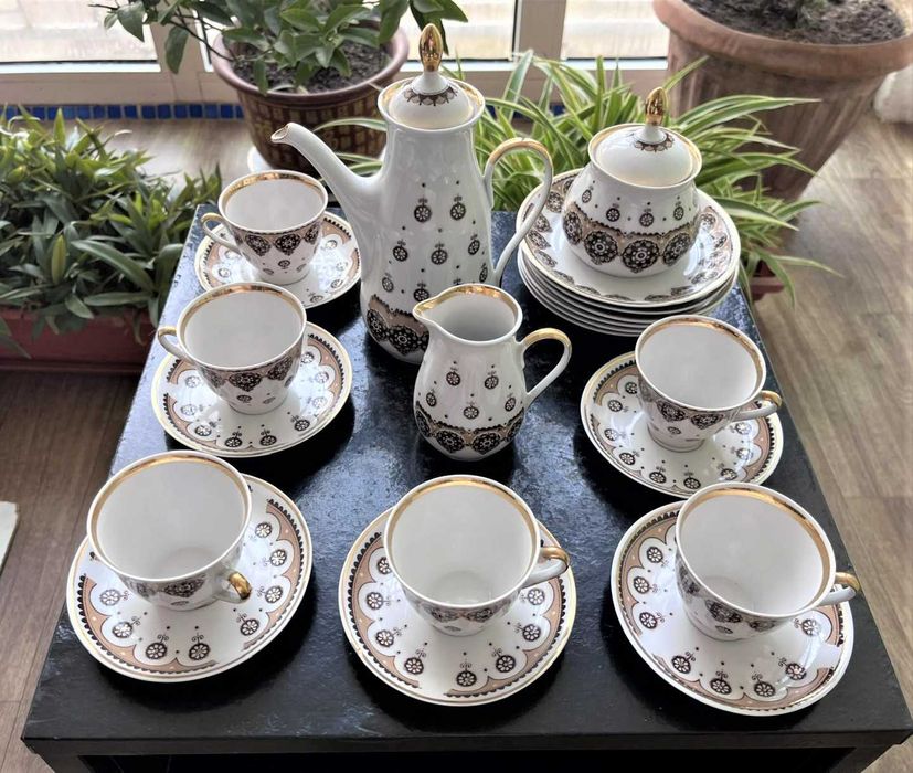 Кофейный сервиз "Диана" Рига. Костяной фарфор СССР