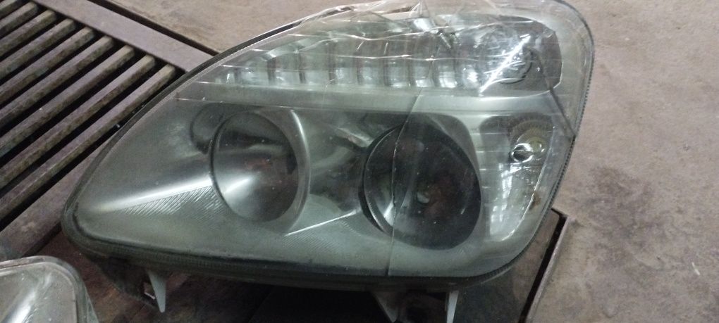 Продам фары Газель