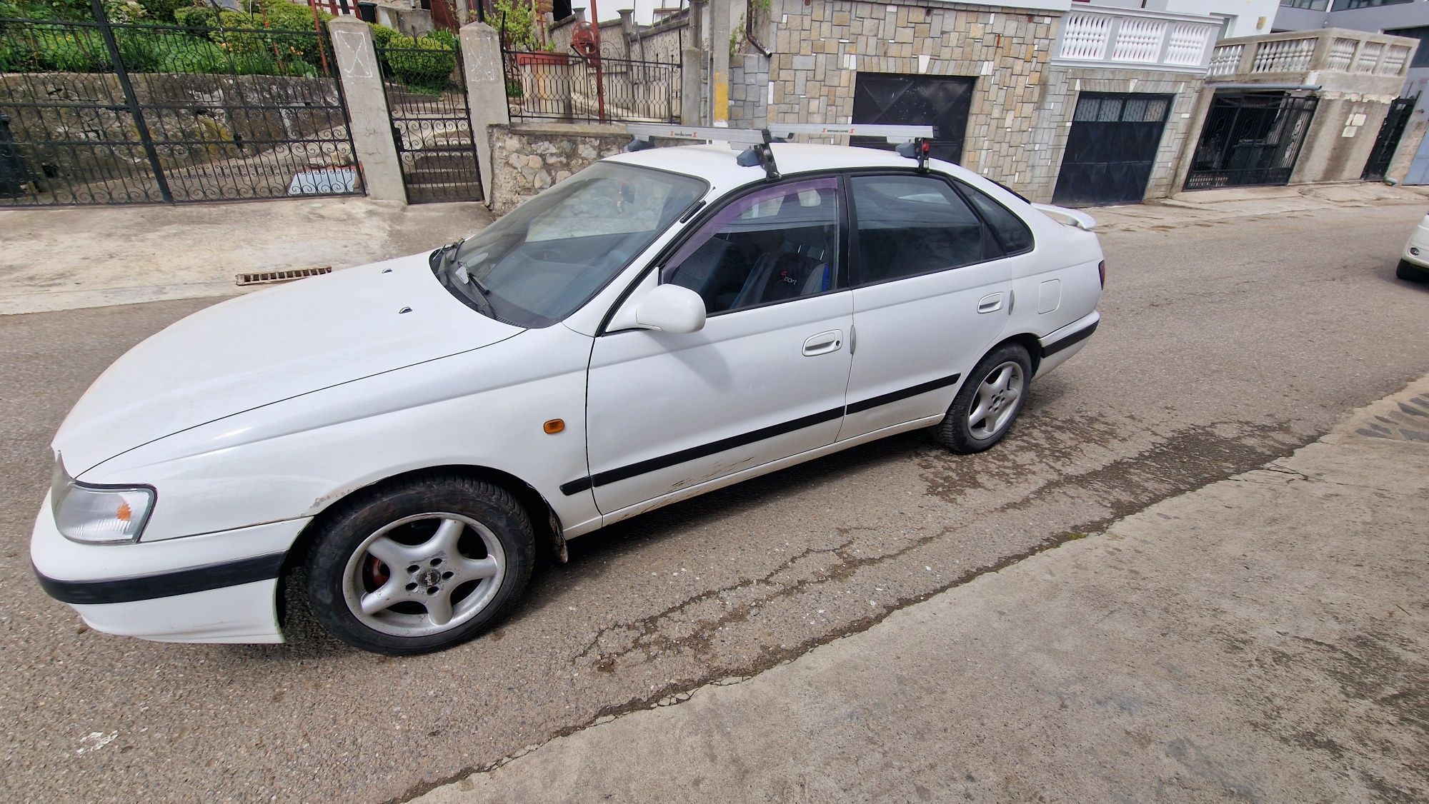 Vand Toyota carina