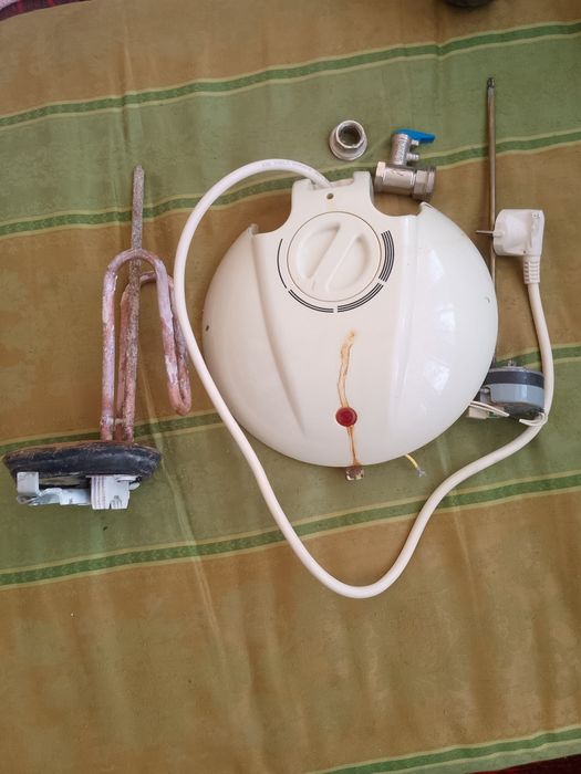 Запчасти на Аристон