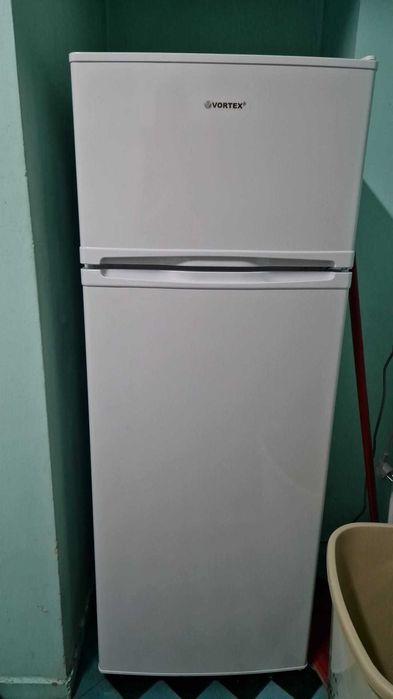 Frigider Vortex-impecabil, folosit 2 luni