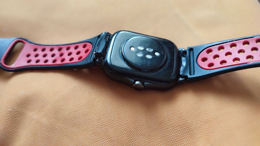 Продавам smartwatch Xiaomi Amazfit GTS 2