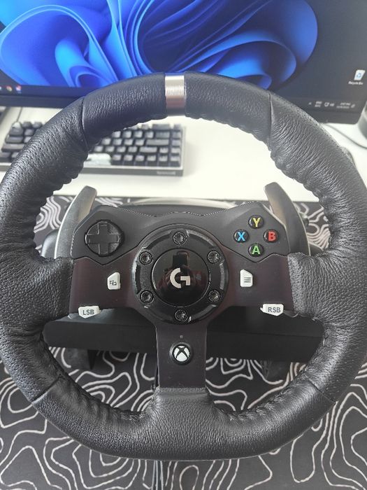 Volan gaming Logitech G920 că nou cu schimbător de viteze