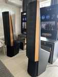 Електро статични тонколони Martin Logan
