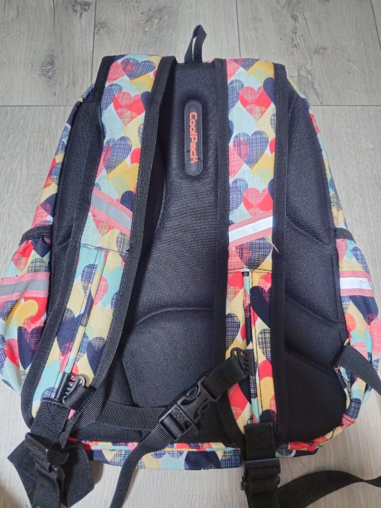 Ученическа раница и несесер CoolPack