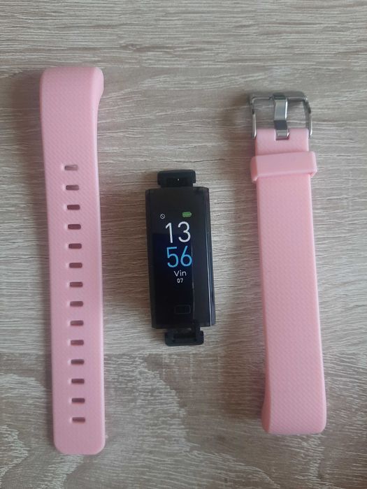 Ceas smartwatch fitness roz cu multiple functii