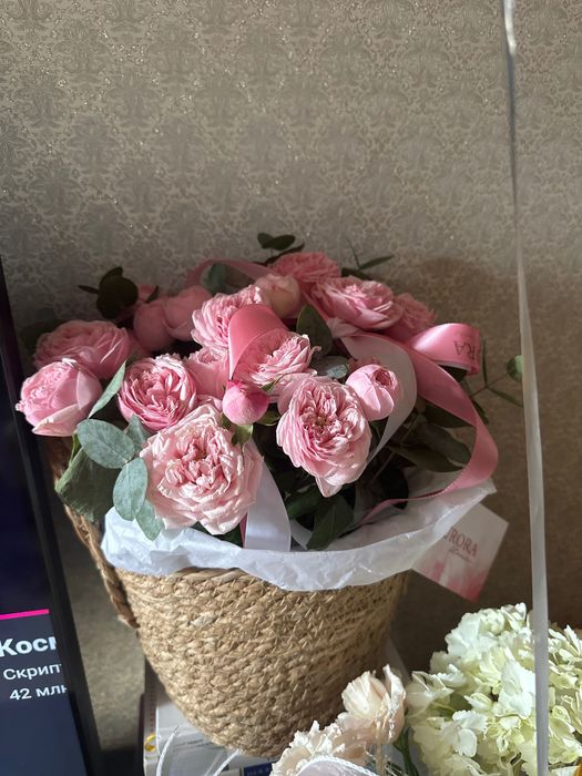 Букет цветов по 10.000 тг