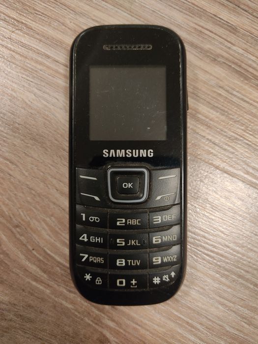 GSM телефони Alcatel, Nokia, Samsung с големи копчета