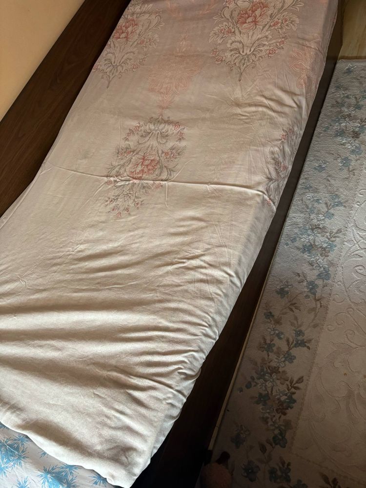 Подарявам две легла