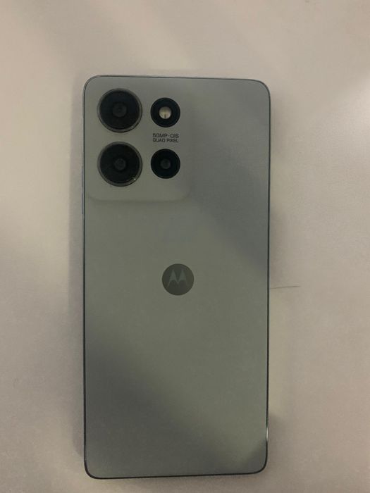 Moto g75.      4G