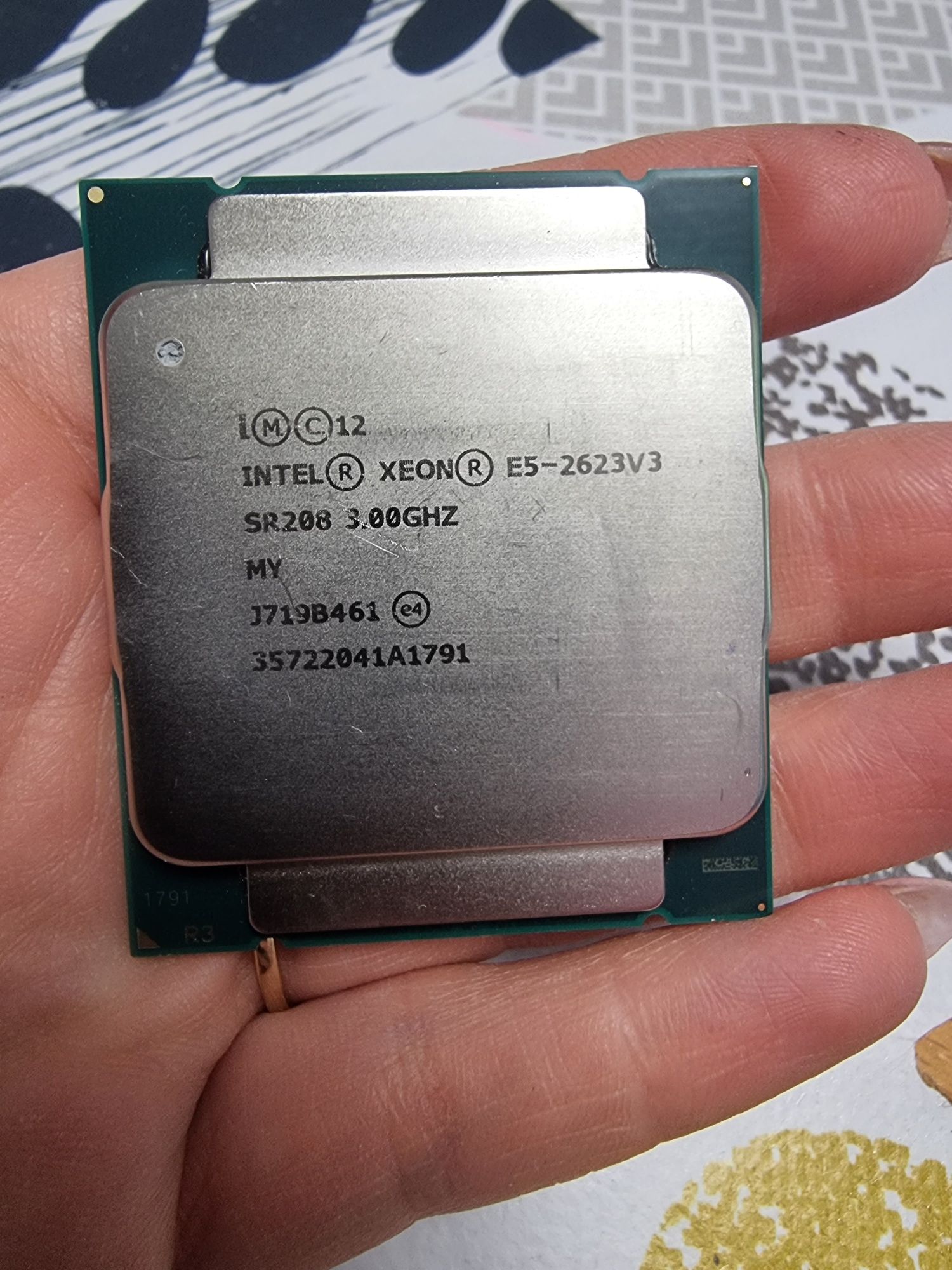 Процесор Xeon V5 2623 V3