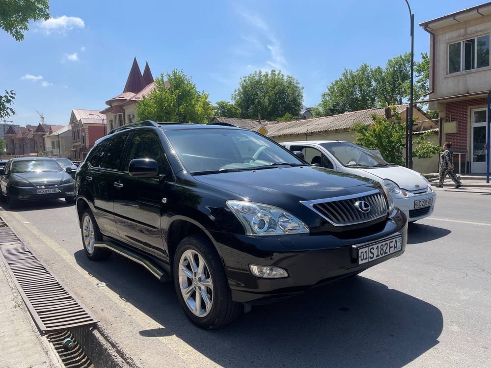 Lexus RX350 Фулл версия 2007 гв в отличном состоянии сел поехал