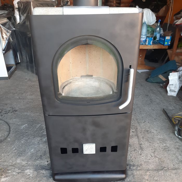 Soba tip șemineu de 6 kw ,focar șamotat