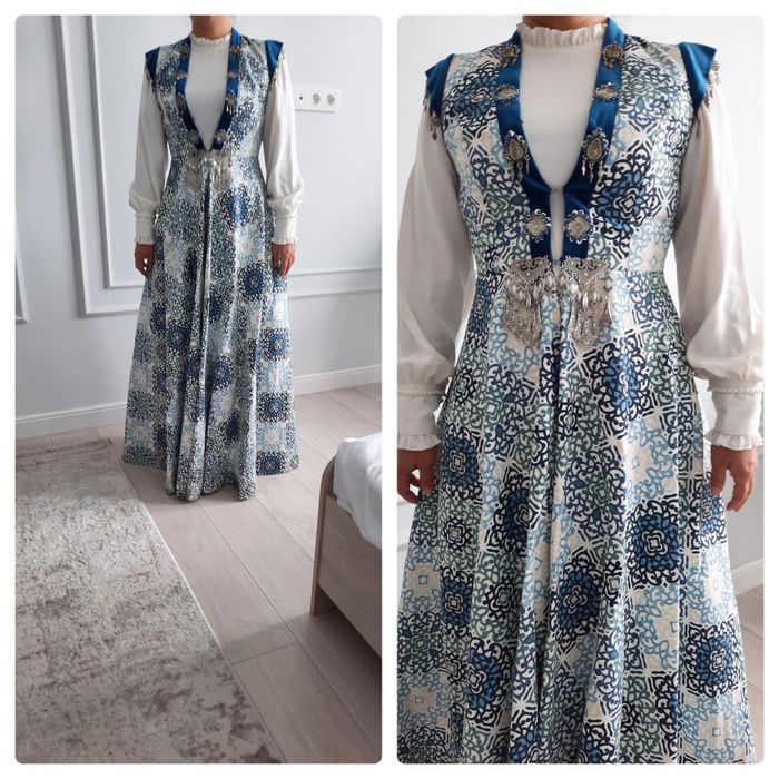 Платье с камзолом