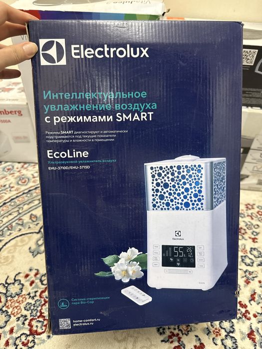 Electrolux Увлажнитель воздуха. НОВЫЙ. Цвет:Белый. 35.000тг