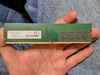 Plăcuță de 8Gb ram DDR4 2400