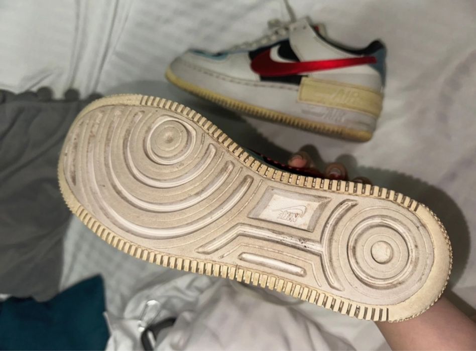 Adidasi nike dama