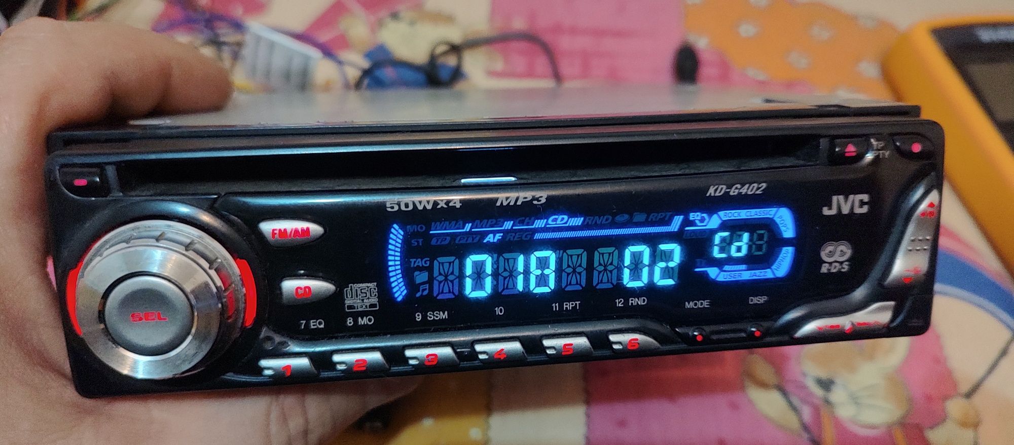 Radio CD/MP3 JVS KD-G402 auto