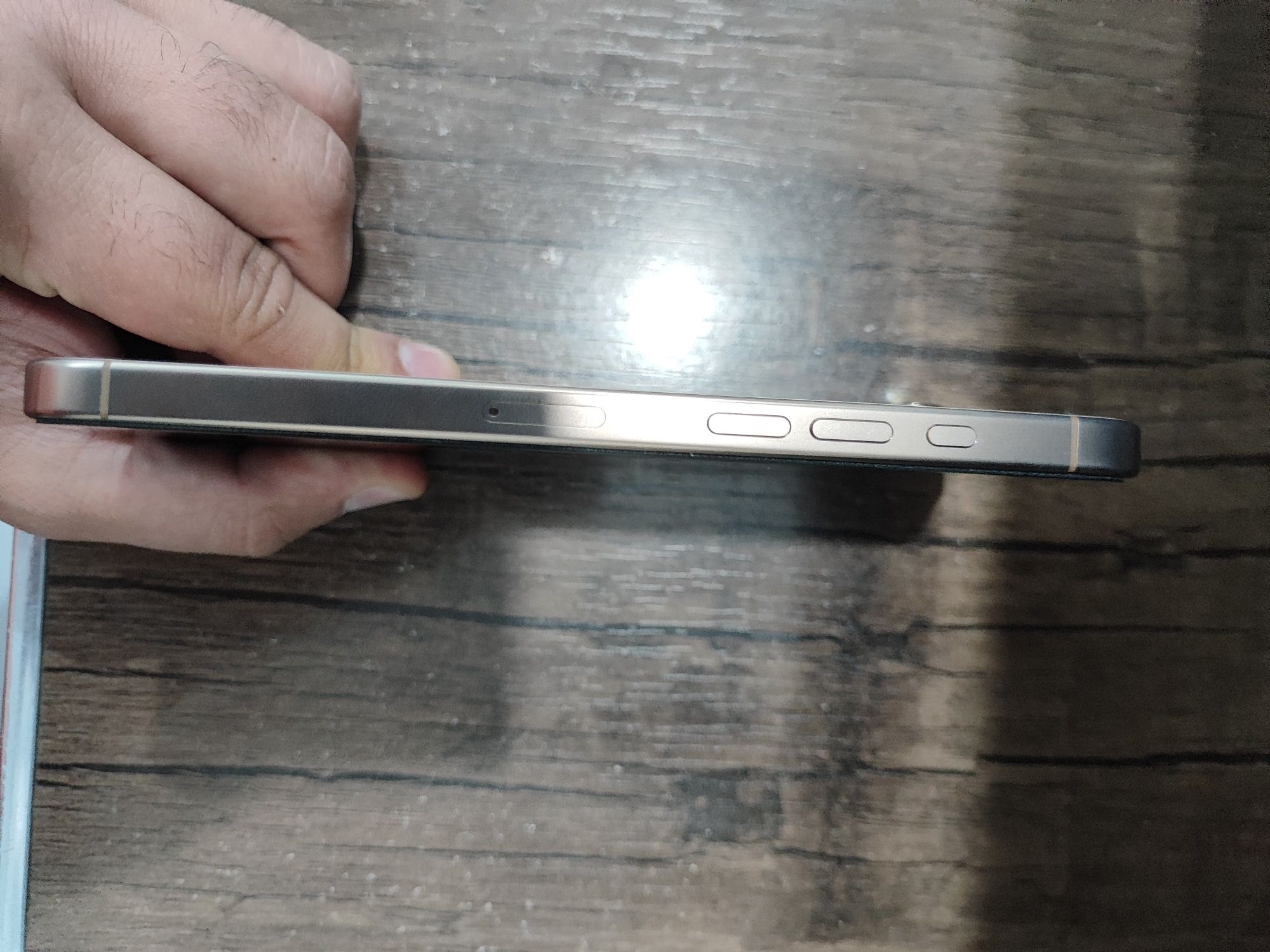 iPhone 16 pro max 256 1 sim