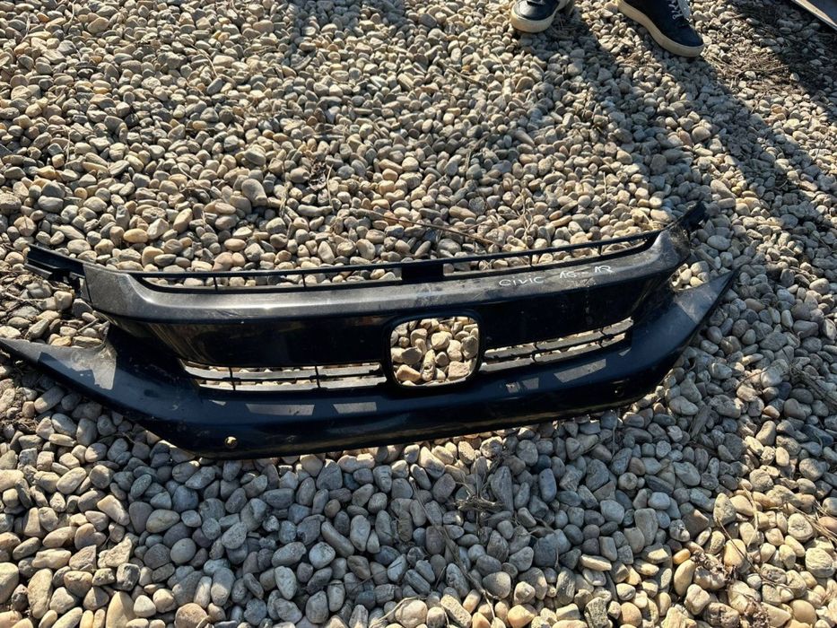 Grila centrala Honda Civic 2016/2017/2018