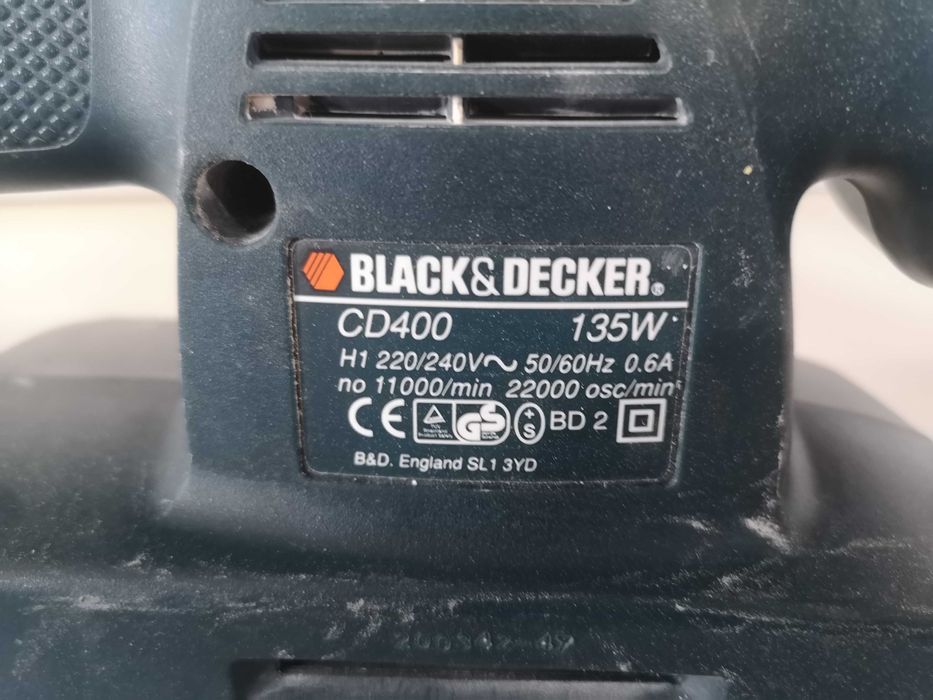 Виброшлайф - BLACK&DECKER 135W