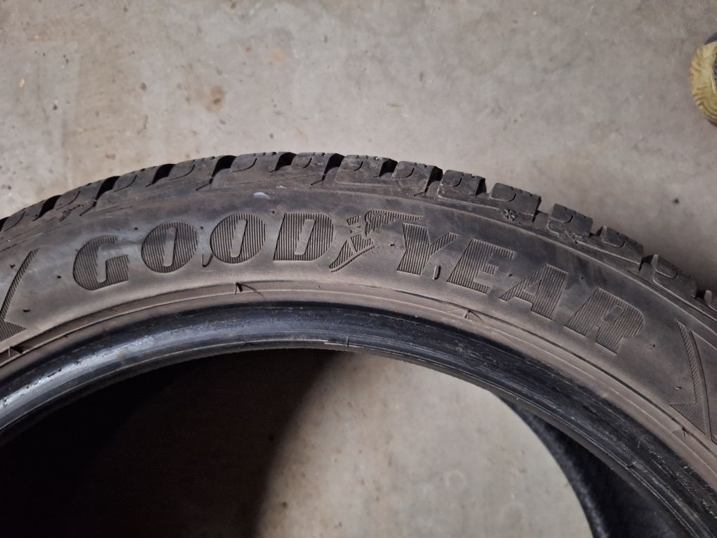 9мм! 225 45 17 Good year ultragrip performance