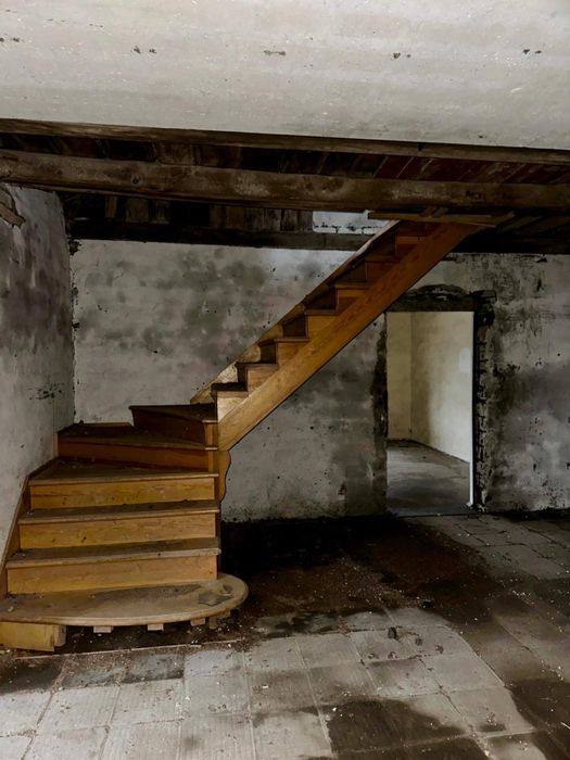 Продается дом с участком