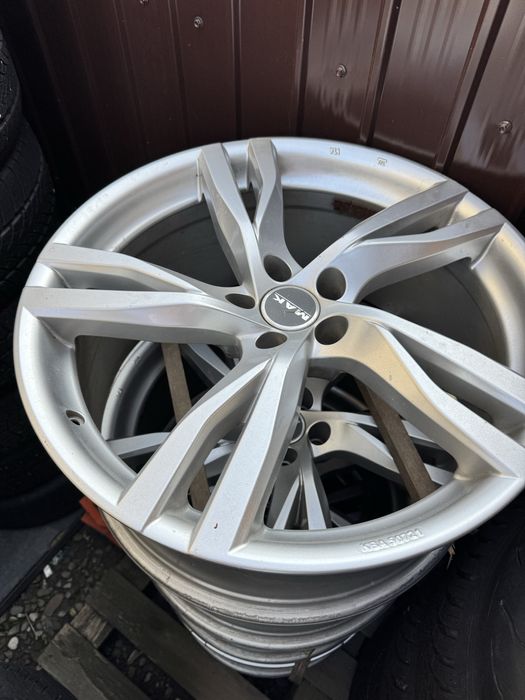 Jante aliaj R20 foarte bine întreținute  neovalizate set complet