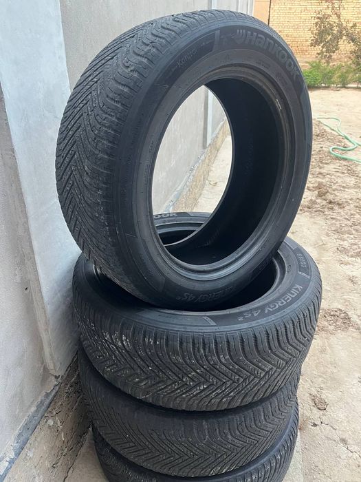 Hankook 235/55 R17