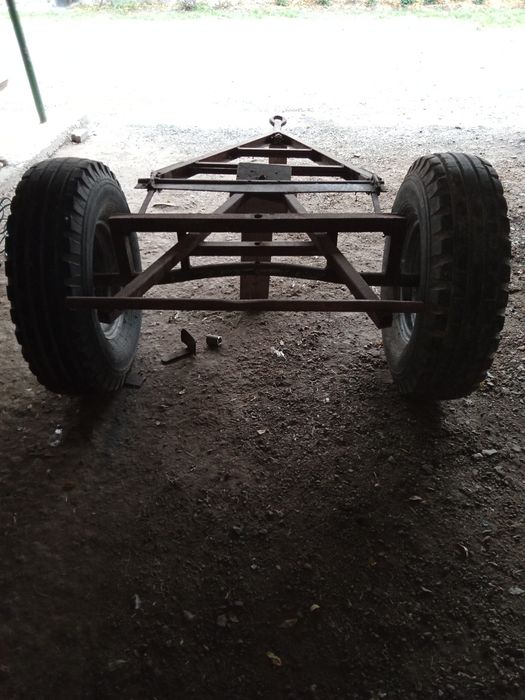 Ax remorca cu proțap