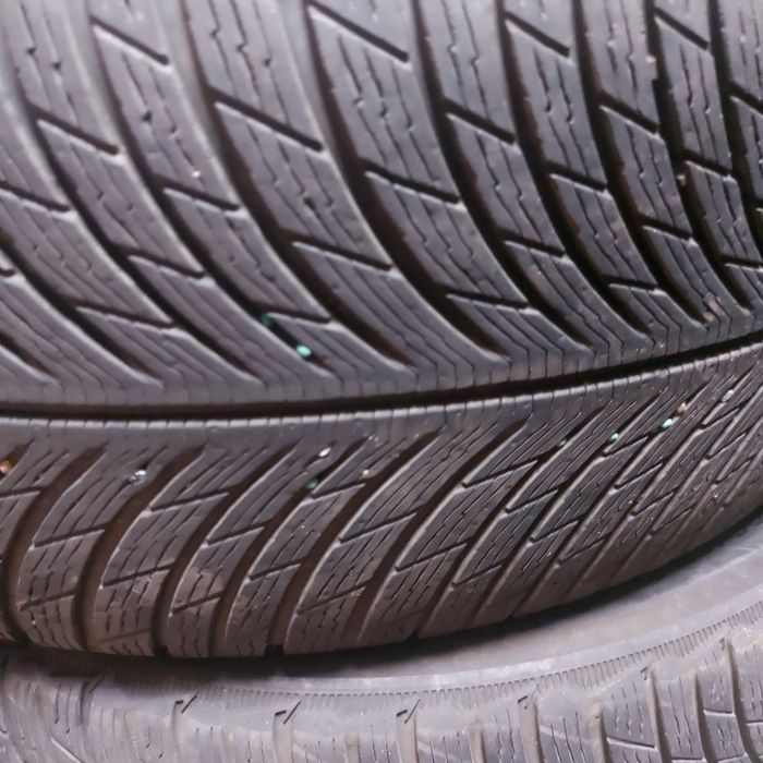 255/50/21" Michelin pilot alpin5 suv.dot3122