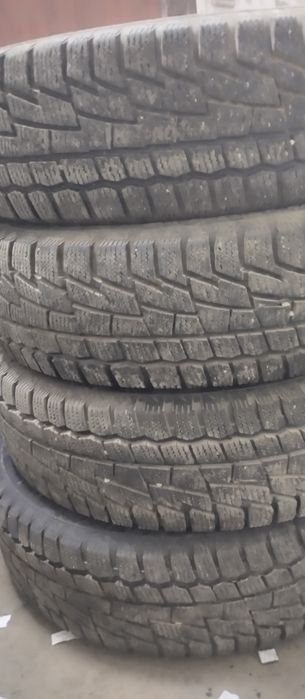 Зимние шины новые состояние