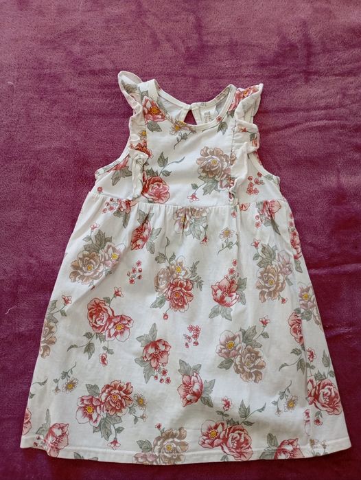 Lot de 4 rochițe elegante 86-92 cm