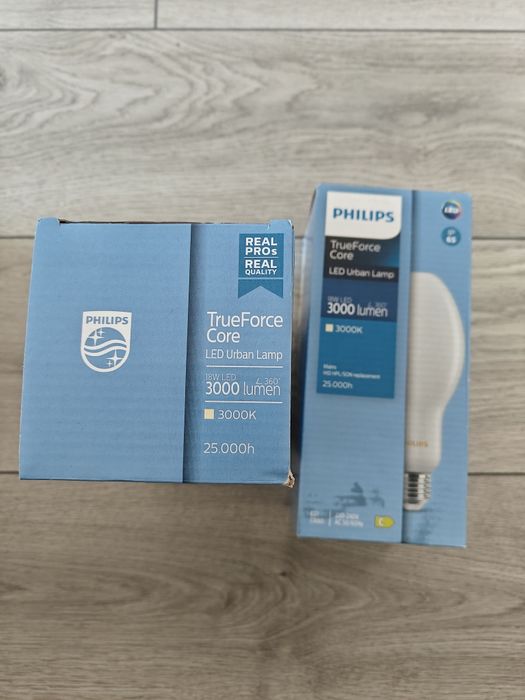 Vand 2 becuri Philips TrueForce Core 18W Led 3000 lumen noi