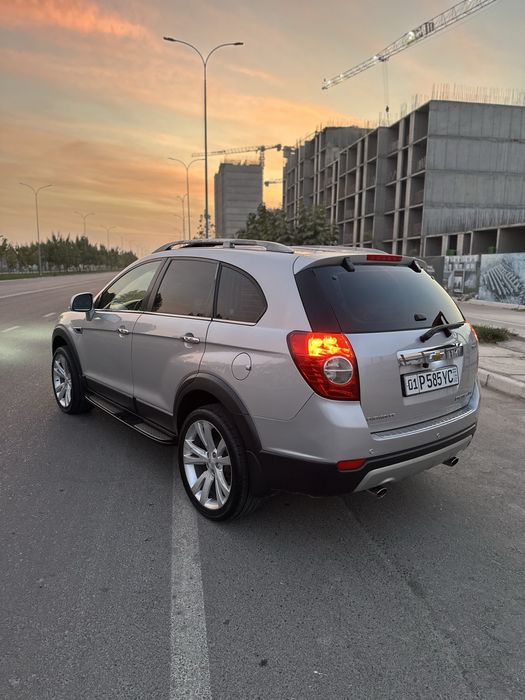 Chevrolet Captiva 3.0 AWD